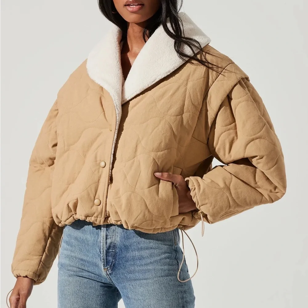 Last 1! NADINE QUILTED FAUX SHEARLING JACKET KHAKI - Picture 1 of 12